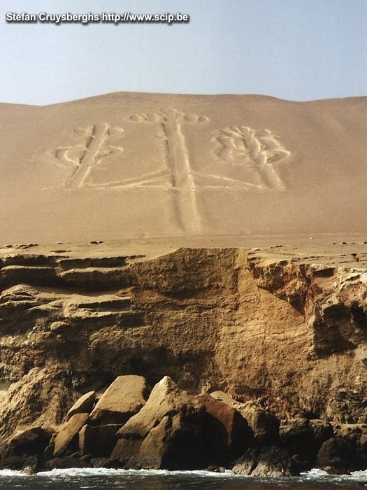 Paracas - Candelabra  Stefan Cruysberghs